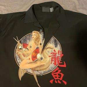 7 diamonds serpent woman button up